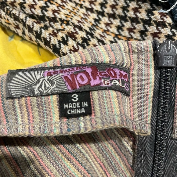 Skirt with ties on the sides - Picture 3 of 4